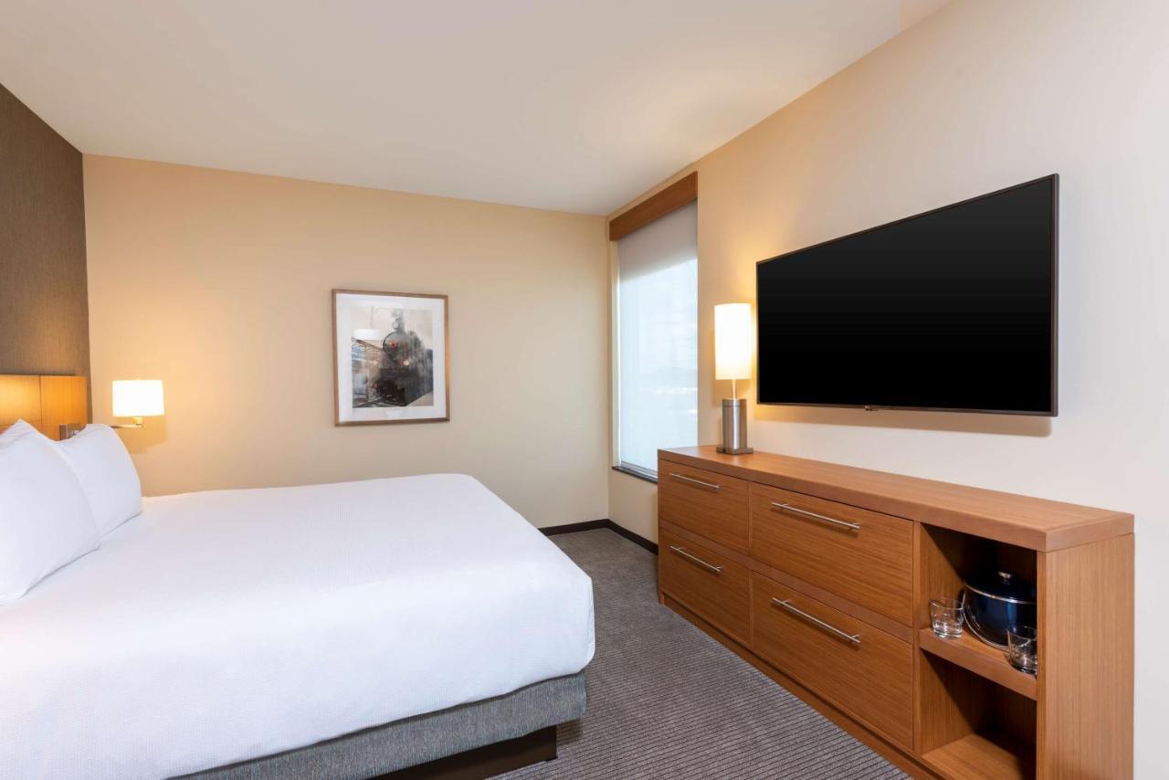 Hyatt Place Flint/Grand Blanc Ngoại thất bức ảnh