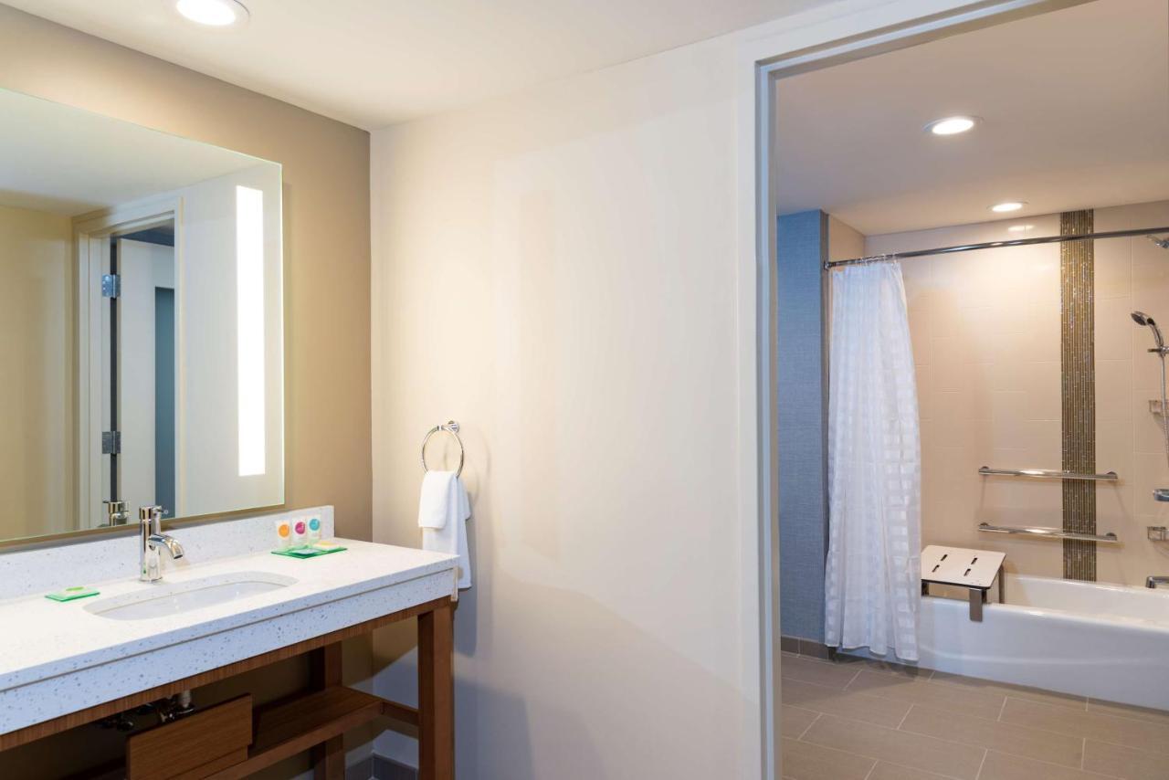Hyatt Place Flint/Grand Blanc Ngoại thất bức ảnh